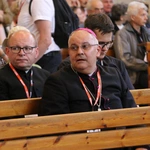 Płock. XII Ogólnopolska Pielgrzymka Nadzwyczajnych Szafarzy Komunii Świętej - cz. III