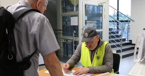 Mężczyźni pielgrzymują do Matki Pocieszenia 