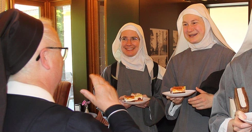 Pielgrzymka sióstr konsekrowanych cz. 2