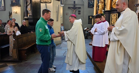 Biegnij, nawet jeśli jesteś ostatni - sportowcy archidiecezji wspólnie świętowali Rok Jubileuszowy