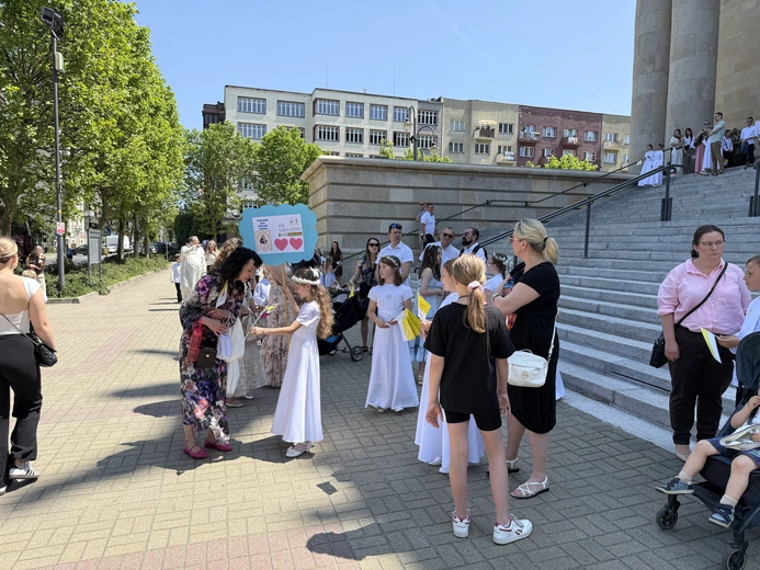 Pielgrzymka dzieci pierwszo- i wczesnokomunijnych do katedry