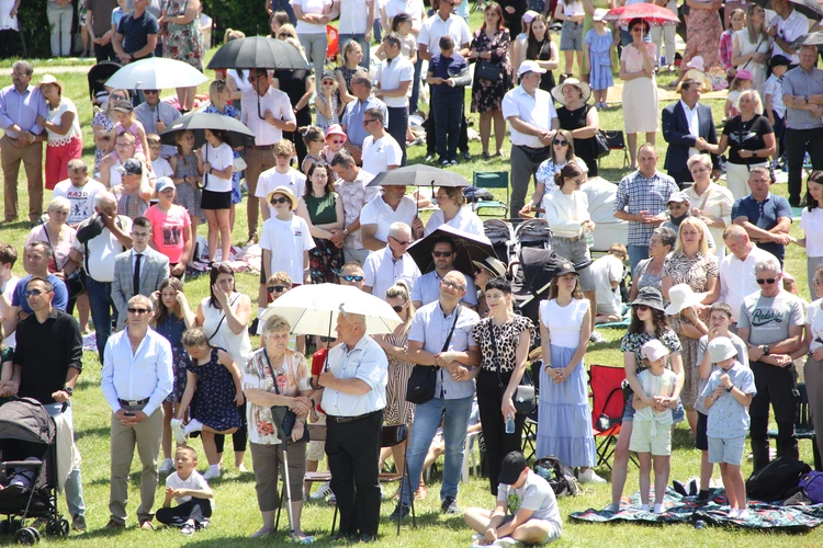 Stary Sącz. Diecezjalne Święto Rodziny 2025
