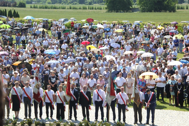 Stary Sącz. Diecezjalne Święto Rodziny 2025