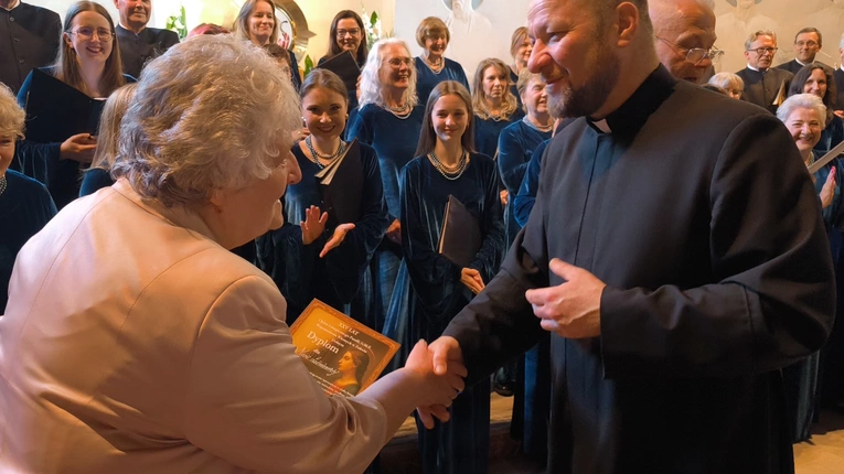 Chór parafii NMP Wspomożenia Wiernych w Zalesiu Dolnym