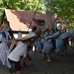 Pielgrzymi na odpuście ku czci Trójcy Świętej