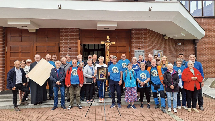 Pielgrzymi idą, bo czują, że tego chce Maryja.