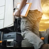 Jak międzynarodowi kierowcy ciężarówek mogą znaleźć stabilną pracę w Niemczech z pełnymi świadczeniami?