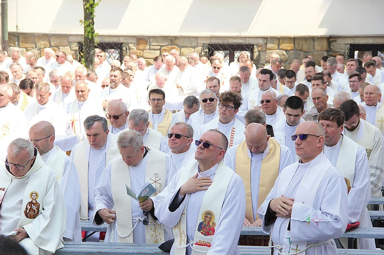 Tarnowskie prezbiterium wzięło udział w wydarzeniu w rekordowej liczbie. 