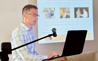 Dr Lech Wojewodzic to specjalista położnictwa i ginekologii, certyfikowany naprotechnolog.