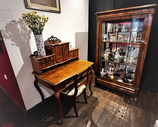 Sala Biała prezentuje nową wystawe sztuki ze zbiorów Muzeum KUL
