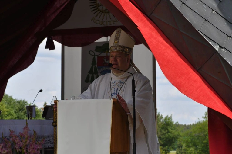Pielgrzymka osób chorych i z niepełnosprawnością do Rokitna