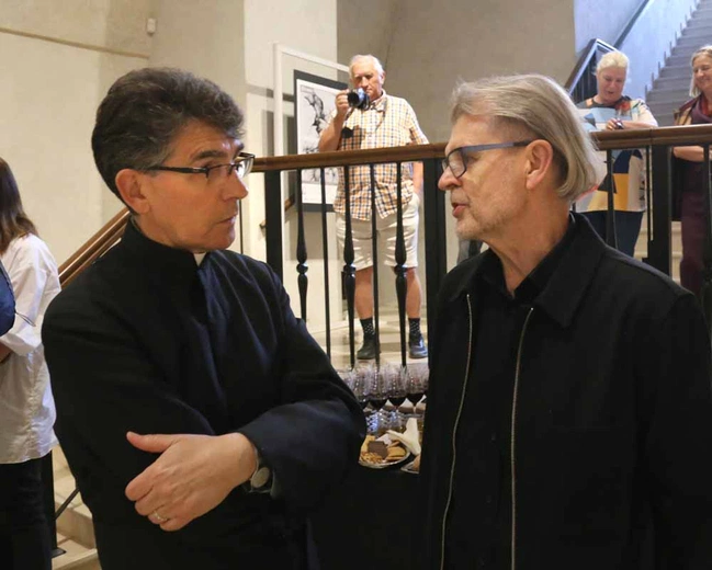 Wystawa rysunków Iwony Witki-Wawrzkiewicz