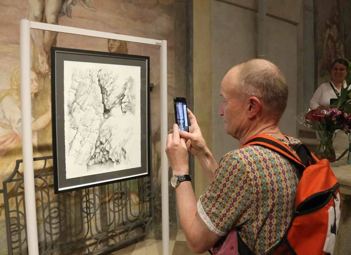 Wystawa rysunków Iwony Witki-Wawrzkiewicz