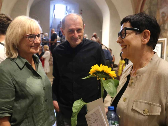 Wystawa rysunków Iwony Witki-Wawrzkiewicz