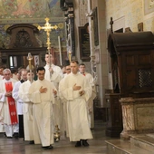 Płock. Msza za papieża