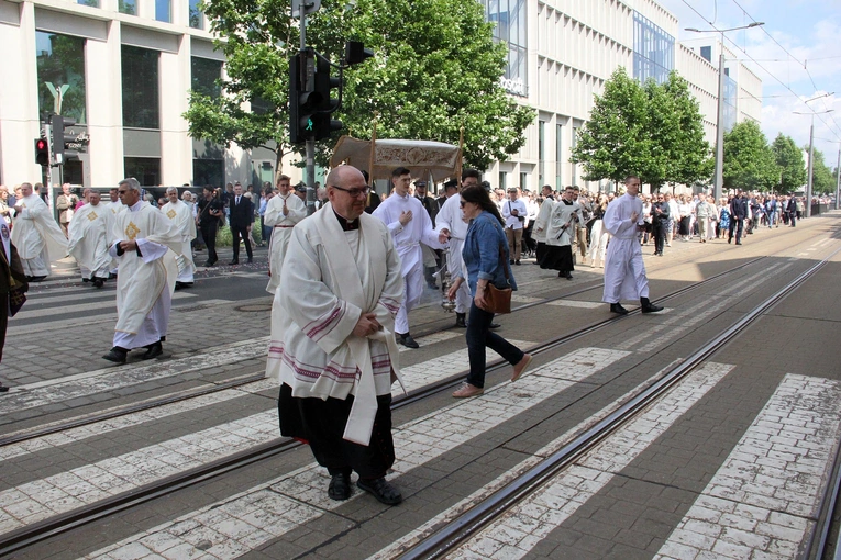 Boże Ciało 2025 - wrocławska procesja centralna