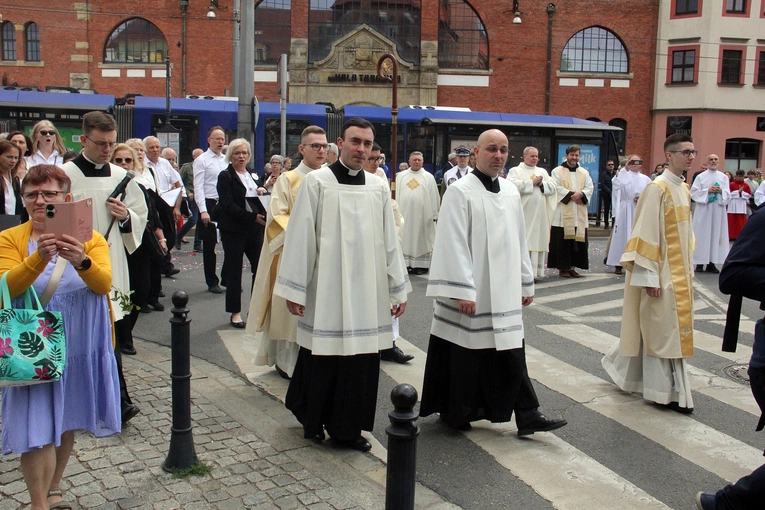 Boże Ciało 2025 - wrocławska procesja centralna