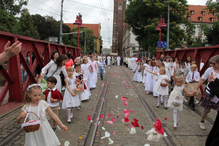 Boże Ciało 2025 - wrocławska procesja centralna