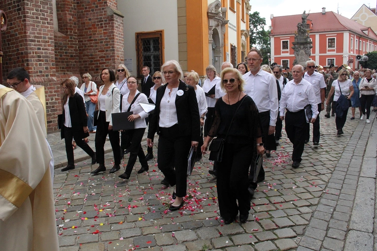 Boże Ciało 2025 - wrocławska procesja centralna
