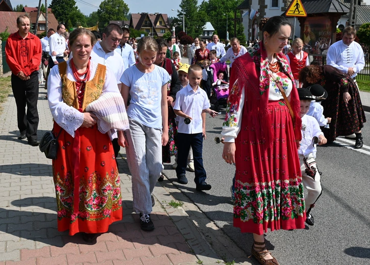Z Najświętszym Sakramentem od ronda do ronda