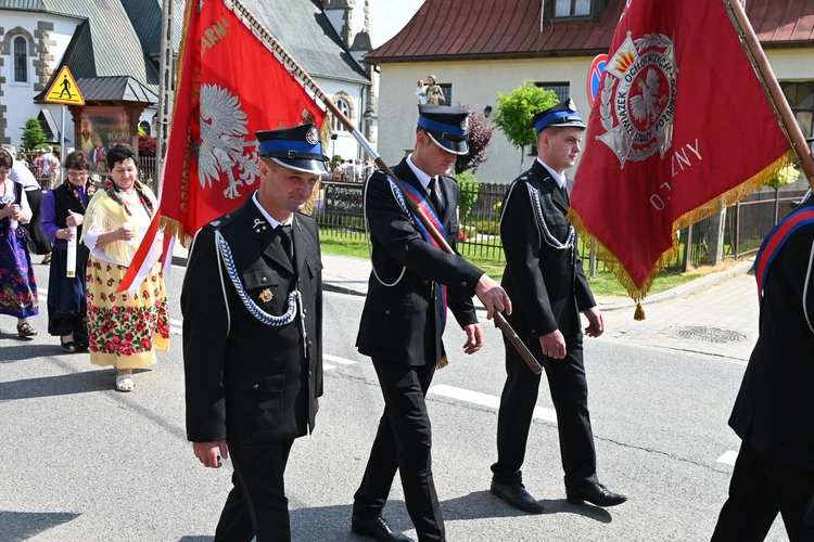 Z Najświętszym Sakramentem od ronda do ronda