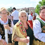 Z Najświętszym Sakramentem od ronda do ronda