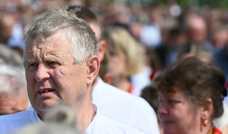 Z Najświętszym Sakramentem od ronda do ronda