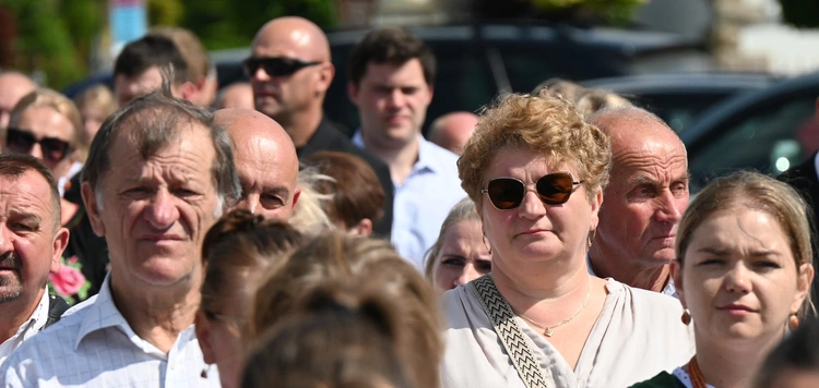 Z Najświętszym Sakramentem od ronda do ronda