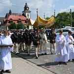 Z Najświętszym Sakramentem od ronda do ronda