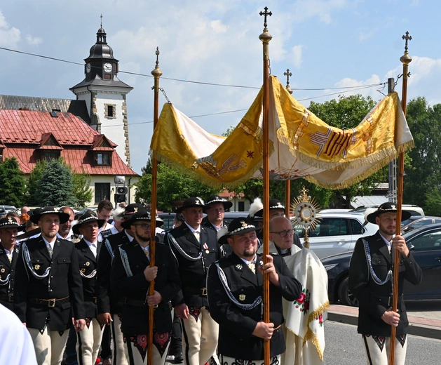 Z Najświętszym Sakramentem od ronda do ronda