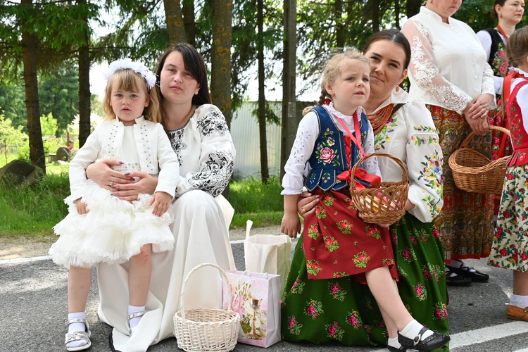 Z Najświętszym Sakramentem od ronda do ronda