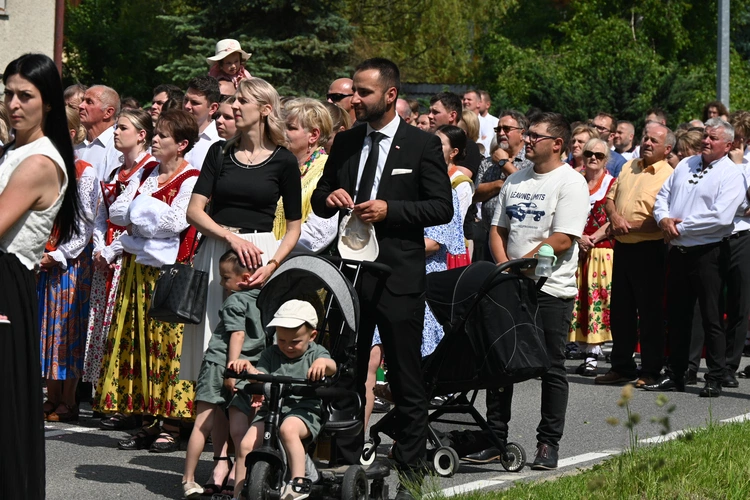 Z Najświętszym Sakramentem od ronda do ronda