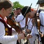 Z Najświętszym Sakramentem od ronda do ronda