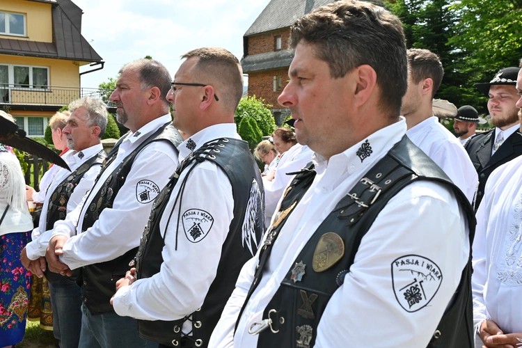 Z Najświętszym Sakramentem od ronda do ronda