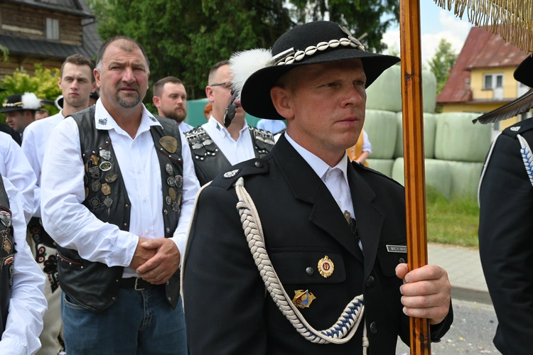 Z Najświętszym Sakramentem od ronda do ronda