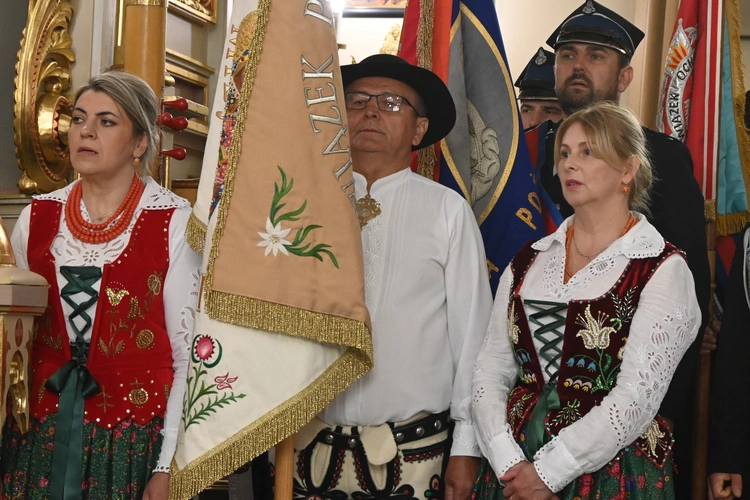 Z Najświętszym Sakramentem od ronda do ronda