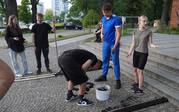 Kwiatowe dywany dla Jezusa - archidiecezja wrocławska