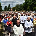 Procesja Bożego Ciała na ulicach Świebodzina