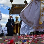 Procesja Bożego Ciała na ulicach Świebodzina