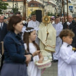 Boże Ciało. Procesja do czterech ołtarzy