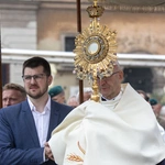 Boże Ciało. Procesja do czterech ołtarzy