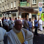 Procesja w centrum Legnicy