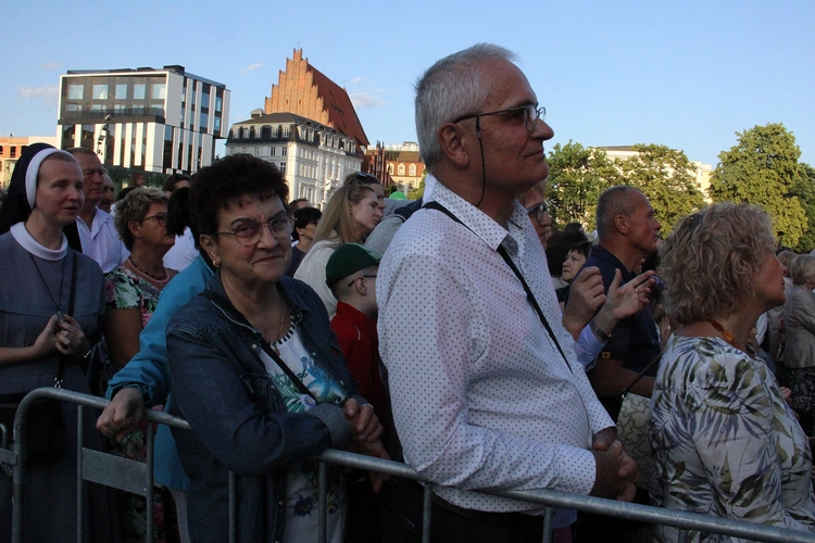 Uwielbienie "wNieboGłosy" 2025 w Boże Ciało