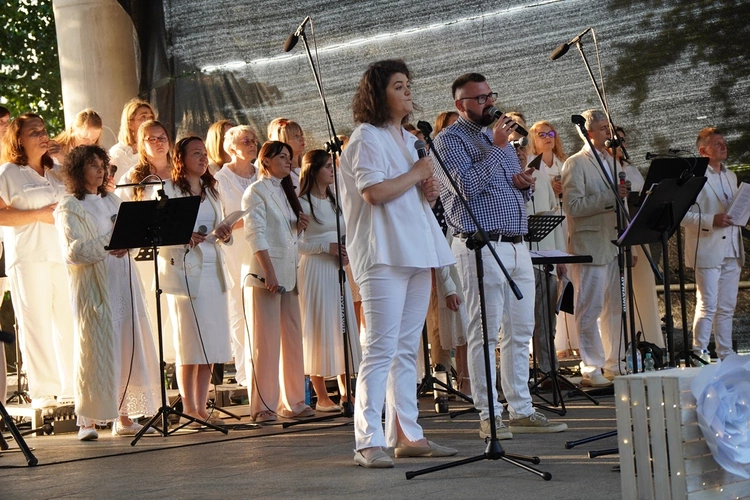 Boże Ciało 2025. Oleśnickie wielbienie