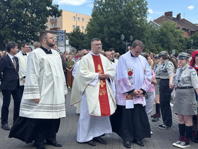 Boże Ciało w Łowiczu - procesja
