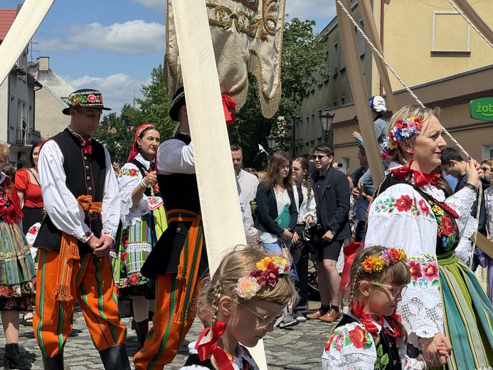 Boże Ciało w Łowiczu - procesja