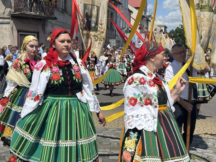 Boże Ciało w Łowiczu - procesja