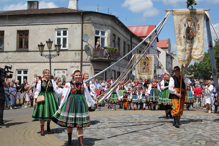 Boże Ciało w Łowiczu - procesja