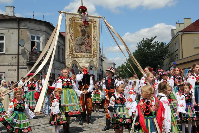 Boże Ciało w Łowiczu - procesja