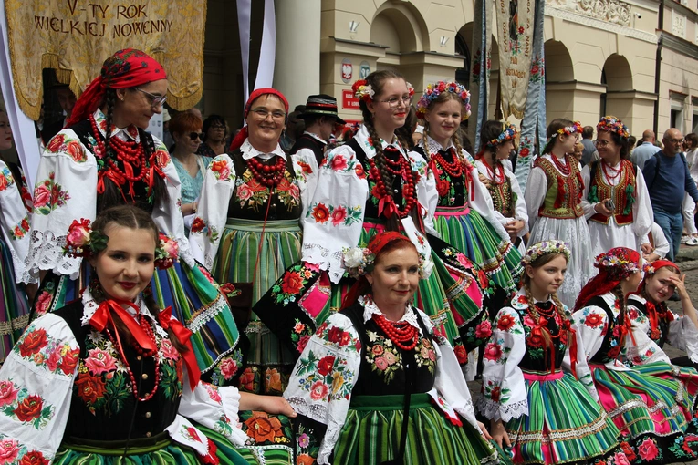 Boże Ciało w Łowiczu - procesja